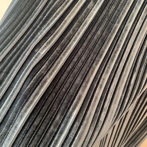 Stunning middi skirt